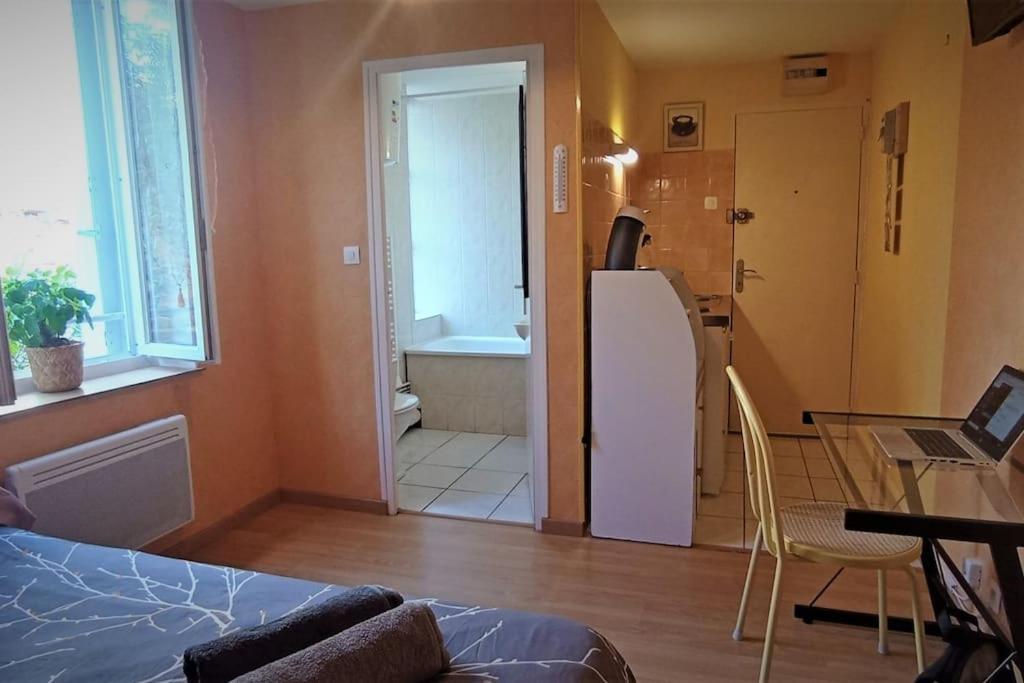 Studio 5 Avec Wifi Limoges Exterior foto